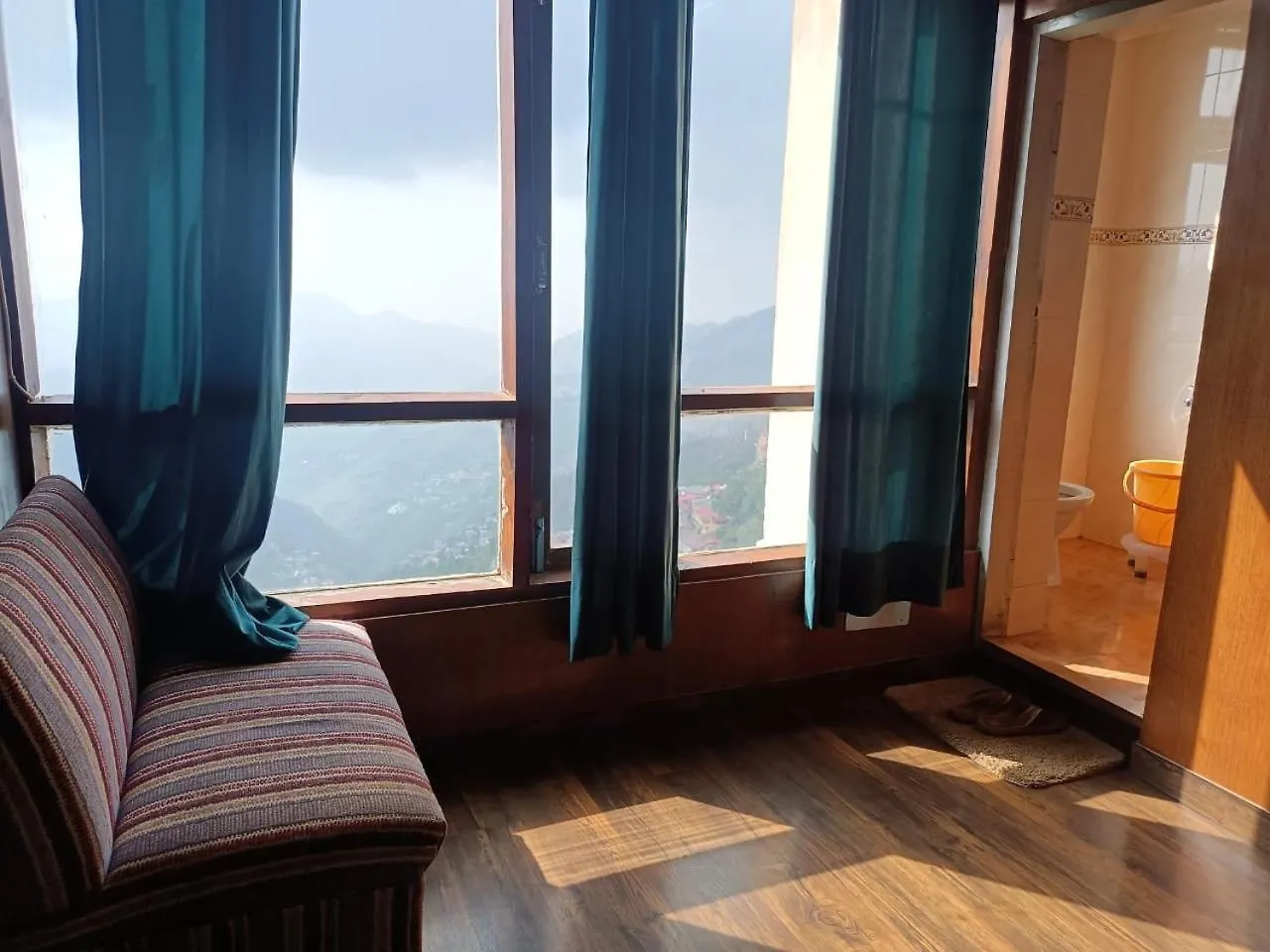 Zoz Hd Hotel Shimla India