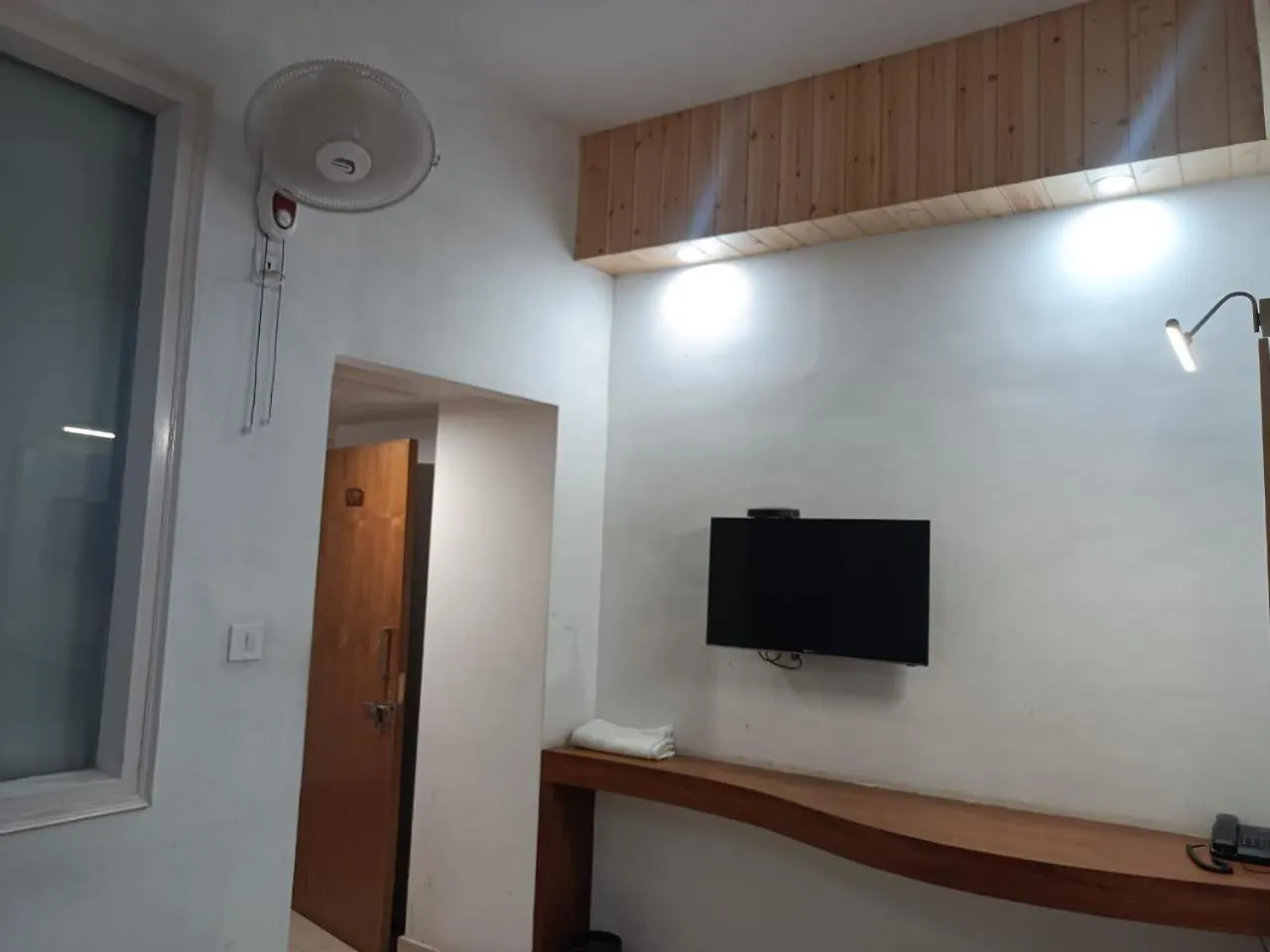 Zoz Hd Hotel Shimla 3*,